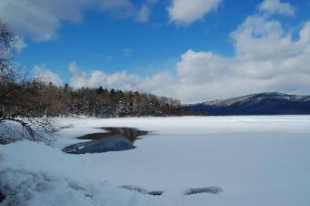 lake-akan-frozen-over